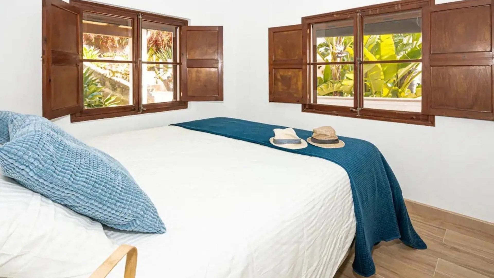בוחר Villa Ines